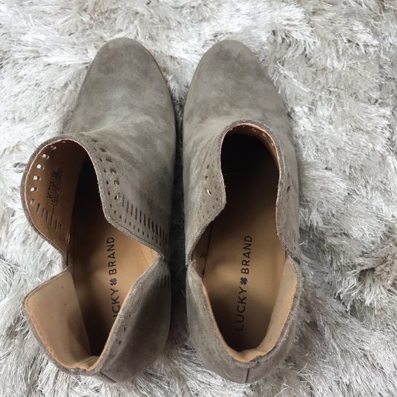 NWOT Lucky Tan Booties - Picture 3 of 4